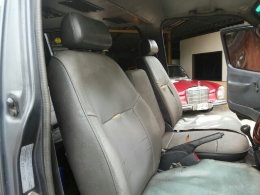 รถตู้ HIACE สวยเดิม เครื่องดีเซลแน่น แอร์พร้อม เบาะครบๆ