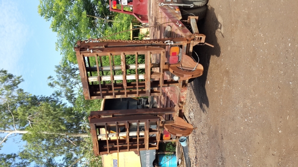 กระบะเทเลอร์มีบันไดไฮดรอลิกขึ้น120อยู่