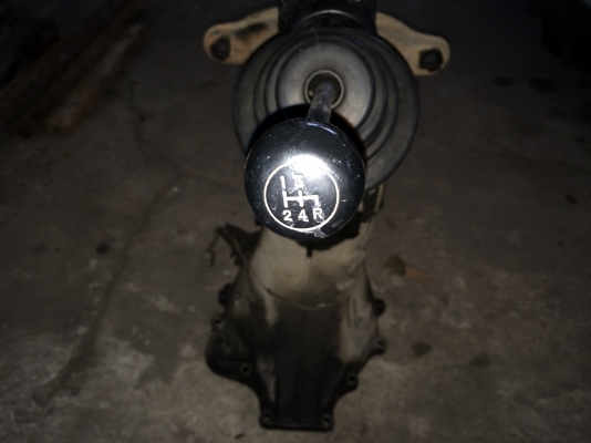 ขายเกียร์มาสด้า 4เกียร์ ถูกๆ ขี้เกียจเก็บแล้ว