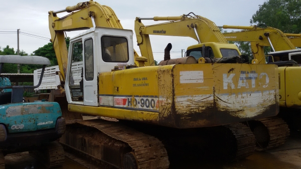 ขาย KATO HD 900   จบที่ราคา 400000 บาท