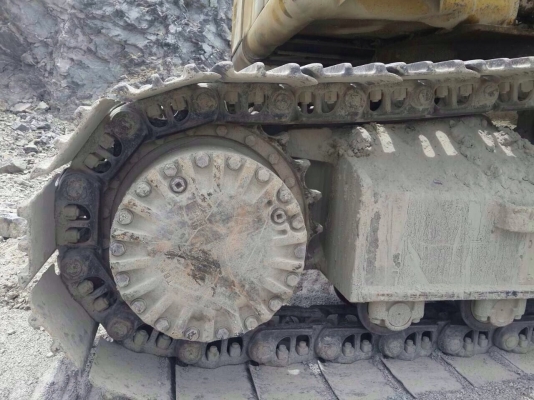 ขายรถแบ็คโฮ KOMATSU PC 200-6 เครื่องเดิม ปั๊มเดิม ไฟฟ้าครบ เอกสารอินวอยซ์ ไม่ให้หัวเจาะใส่บุ้งกี๋ตามเดิม ขายรถแบ็คโฮ KOMATSU PC 200-6 เครื่องเดิม ปั๊มเดิม ไฟฟ้าครบ เอกสารอินวอยซ์ ไม่ให้หัวเจาะใส่บุ้งกี๋ตามเดิม