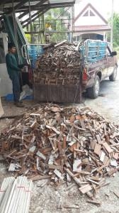 ไม้ปาเก้ไม้สักถูกๆ