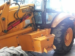 รถตักหน้าขุดหลัง JCB 3CX S/N:0922952 นำเข้าเองจากอิตาลี สนใจโทร. 080-6565422 (หนิง)