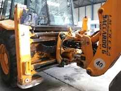 รถตักหน้าขุดหลัง JCB 3CX S/N:0922952 นำเข้าเองจากอิตาลี สนใจโทร. 080-6565422 (หนิง)