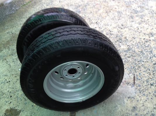 กะทะผ่า นาวาร่าพร้อมยาง4เส้น