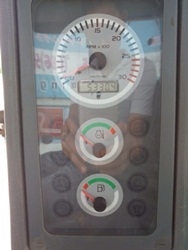 รถตักหน้าขุดหลัง Komatsu WB93R  5330ชม. นำเข้าเองจากสเปน สนใจโทร. 080-6565422