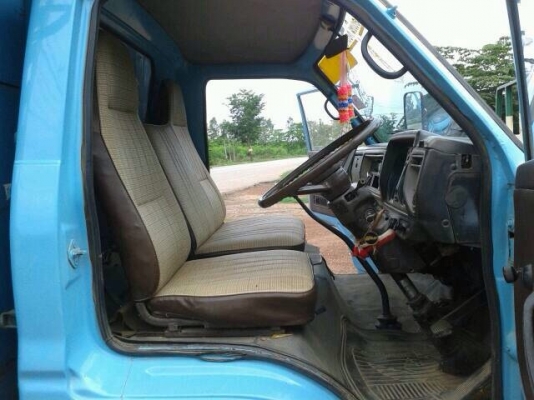 ขายรถบรรทุกหกล้อ ISUZU KS22R เครื่อง 4BD1-110  แรง หัวกระดกได้ แชสซีสวย ทะเบียนพร้อม