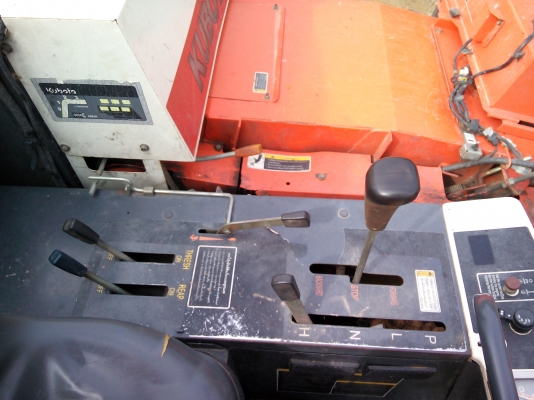 รถเกี่ยวข้าวDC60พลัสพร้อมใช้