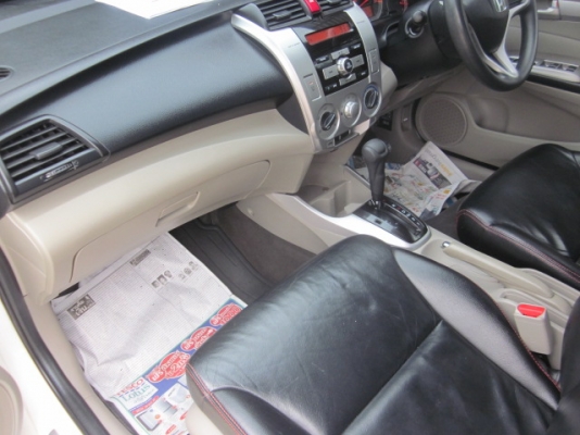 ขายรถเก๋ง Hondy city สภาพสวยเดิมวิ่งน้อย ขายรถเก๋ง Hondy city สภาพสวยเดิมวิ่งน้อย