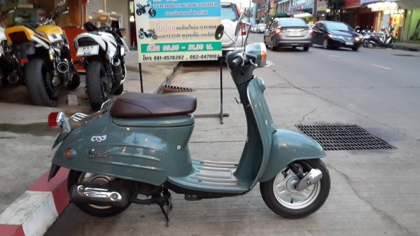 ขายคับ SUZUKI VERDE 50cc. เดิมๆสวยๆ สตาทได้ทั้งมือและเท้า ระบบไฟออกหมดคับ ราคา 23000 บาท สนใจติดต่อ 081-0578282 คับ พร้อมส่งทั่วไทยคับ POP BIGBIKE SAKONNAKHON