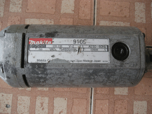 ขายเครื่องขัด-ตัด-เจียรคอยาว 5นิ้ว Makita 9105 750W.