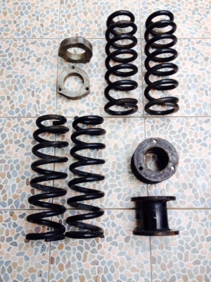 สปริงวีโก้4x4เดิม+รองเหล็ก4นิ้ว กับ สปริงฟอจูนเนอร์ เดิม+รองมิเนียม1นิ้ว