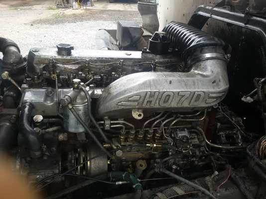 ขายรถ HINO FF3H เครื่อง 195 ซีซี กระจกไฟ้ฟ้า เบรคลมดัน ตู้บรรทุก