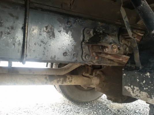 ขายรถ HINO FF3H เครื่อง 195 ซีซี กระจกไฟ้ฟ้า เบรคลมดัน ตู้บรรทุก