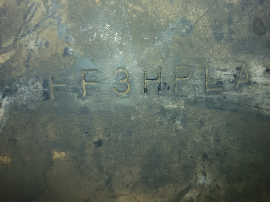 ขายรถ HINO FF3H เครื่อง 195 ซีซี กระจกไฟ้ฟ้า เบรคลมดัน ตู้บรรทุก