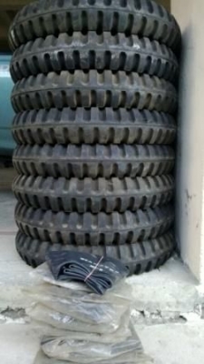 ยางทหาร 600x16 ของใหม่ 4 เส้น พร้อมยางใน