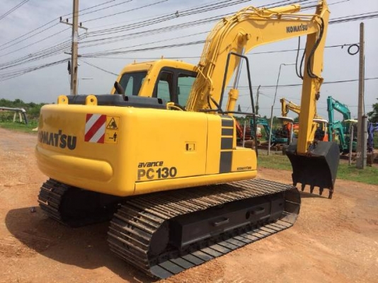ขายรถแบคโฮ KOMATSU PC130-6 ระบบไฟฟ้าเต็ม ใบแทร็ค 70 ปี 2002 สภาพสวยมาก รถนอกนำเข้าเอง มีVDOการทำงานครับ ขายรถแบคโฮ KOMATSU PC130-6 ระบบไฟฟ้าเต็ม ใบแทร็ค 70 ปี 2002 สภาพสวยมาก รถนอกนำเข้าเอง มีVDOการทำงานครับ