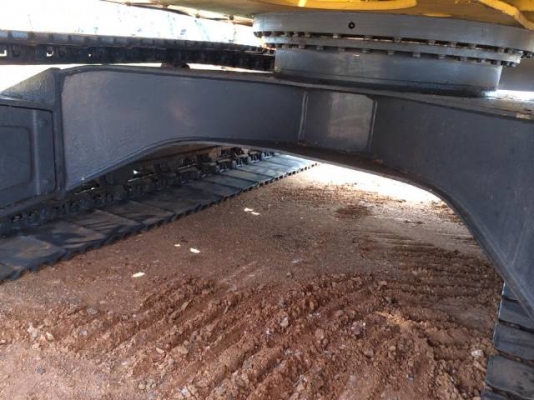 ขายรถแบคโฮ KOMATSU PC130-6 ระบบไฟฟ้าเต็ม ใบแทร็ค 70 ปี 2002 สภาพสวยมาก รถนอกนำเข้าเอง มีVDOการทำงานครับ ขายรถแบคโฮ KOMATSU PC130-6 ระบบไฟฟ้าเต็ม ใบแทร็ค 70 ปี 2002 สภาพสวยมาก รถนอกนำเข้าเอง มีVDOการทำงานครับ