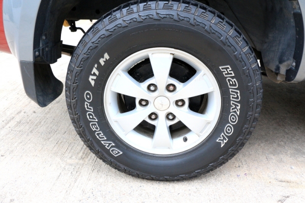 ขายยางHankook Dynapro Atm 265-70-16 ปี12 ขายยางHankook Dynapro Atm 265-70-16 ปี12