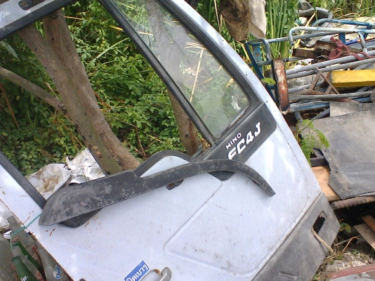 ขาย ประตู 4J  HINO รุ่น สมอเงิน