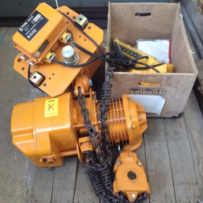 รอกโซ่ 5 ตัน มือสอง สภาพ 99 \% ใหม่มากกกกกก รอกโซ่ 5 ตัน มือสอง สภาพ 99 \% ใหม่มากกกกกก