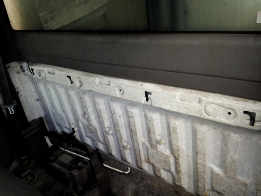 ขายกะบะตอนเดียว อีซูซุดีแม็ก ห้องเย็น สภาพเดิมๆ สวยครับ พร้อมใช้งาน