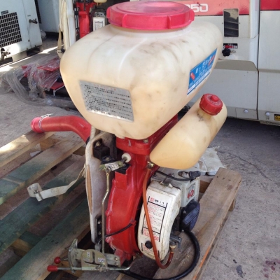 เครื่องพ่นเมล็ดพันธุ์พืชแบบสะพายหลัง (เก่าญี่ปุ่น) สภาพดีพร้อมใช้งาน เครื่องพ่นเมล็ดพันธุ์พืชแบบสะพายหลัง (เก่าญี่ปุ่น) สภาพดีพร้อมใช้งาน