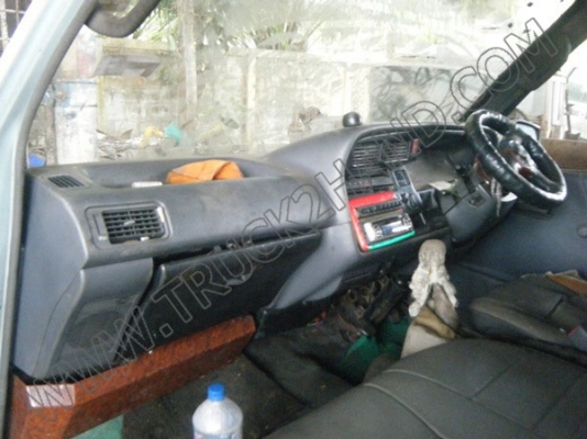 รถตู้ TOYOTA LH112R-RBMES 11ที่นั่ง