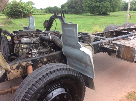 ขายISUZU Rocky 195แรงแท้ เครื่องดี ครัทซีสวย หัวผุพื้นนิดหน่อย เดิมๆบาง รถขับดีใช้งานปรกติ ขาย 670,000 บาท