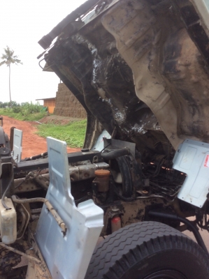 ขายISUZU Rocky 195แรงแท้ เครื่องดี ครัทซีสวย หัวผุพื้นนิดหน่อย เดิมๆบาง รถขับดีใช้งานปรกติ ขาย 670,000 บาท