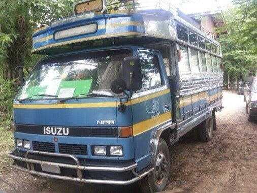 ขายISUZU 115 รถห้างแท้ (รถเมล์สองแถว) ไม่เคยทำสี ขาย 400,000 บาท