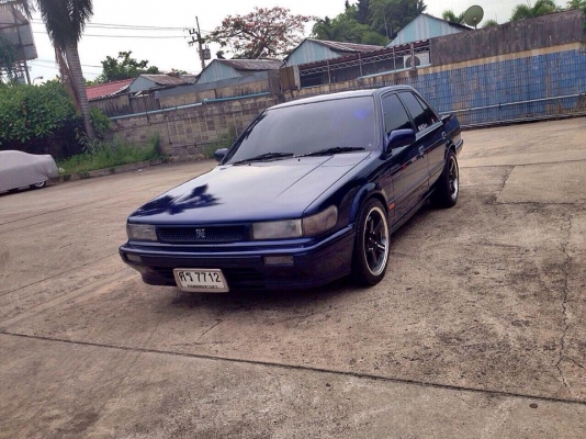 ฺBluebird u12 เครื่อง sr20เกียร์ออโต้ ติดแก๊สแล้ว