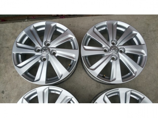 แม็กซ์ Toyota All New Vios Yaris 8 ก้าน ขอบ15