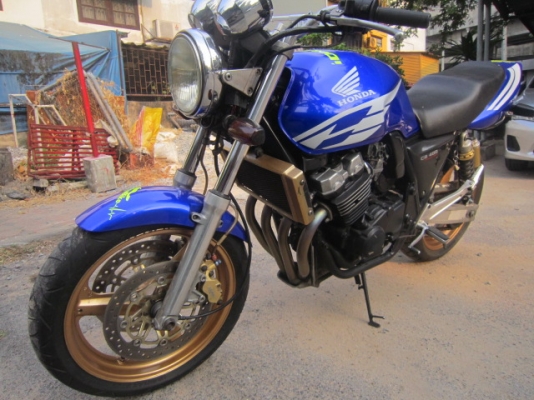 cb400