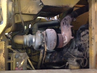 รถตักตีนตะขาบ Caterpilllar 953 3900ชม. นำเข้าเองจากอิตาลี สนใจโทร. 080-6565422