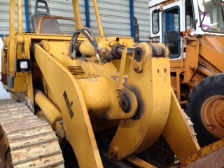 รถตักตีนตะขาบ Caterpilllar 953 3900ชม. นำเข้าเองจากอิตาลี สนใจโทร. 080-6565422