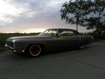 ขายรถอเมริกัน Buick LeSabre 1971สีทอง LPG ทะเบียนแท้ พร้อนโอน 290,000.- (ราคาคุยกันได้ครับ) 080-6127866