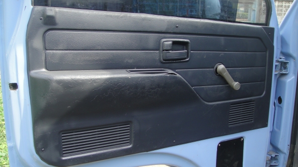 ISUZU NPR เครื่องดี ยางดี คัสฃีสวย พร้อมใช้ ISUZU NPR เครื่องดี ยางดี คัสฃีสวย พร้อมใช้