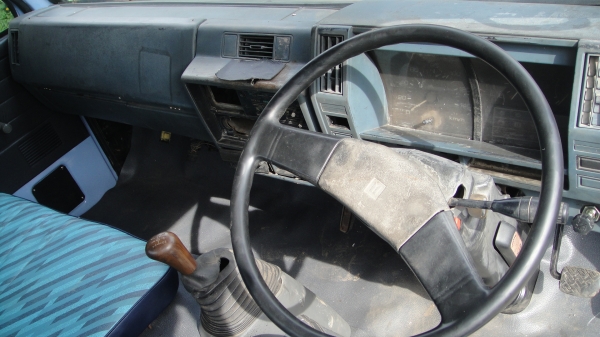 ISUZU NPR เครื่องดี ยางดี คัสฃีสวย พร้อมใช้ ISUZU NPR เครื่องดี ยางดี คัสฃีสวย พร้อมใช้