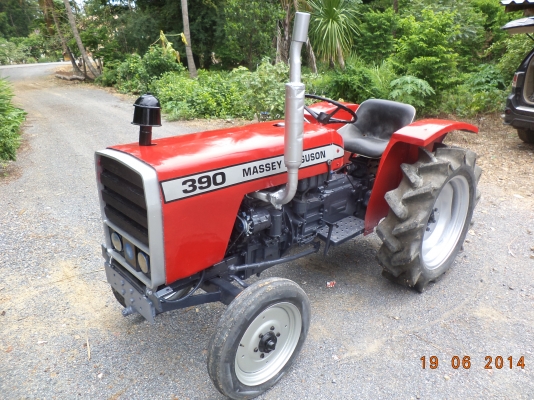 ขายด่วน รถไถ MASSEY FERGUSON 210 25 HP 086 1230703 ขายด่วน รถไถ MASSEY FERGUSON 210 25 HP 086 1230703