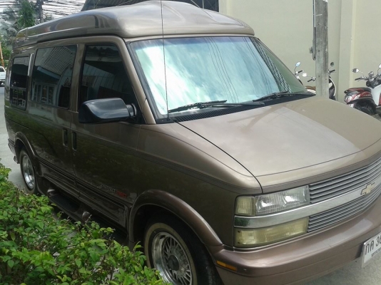 ขาย chevrolet astro พร้อมใช้ น้ำมัน แก๊ส แอลพีจี นิ่มนวลขับสบาย ทะเบียนโอน ติดต่อ 0814492269 อยู่นครนายกครับ