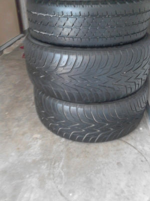265/50R20 AURORA RADIAL RH08 MADE IN KOREA มี 2 เส้น TEL.081-427-3941 265/50R20 AURORA RADIAL RH08 MADE IN KOREA มี 2 เส้น TEL.081-427-3941