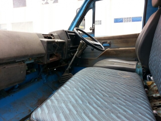 ขายรถดูดสิ่งปฎิกูล NKR100 แรง เครื่องดี แคชซีสวย เอกสารพร้อมโอน