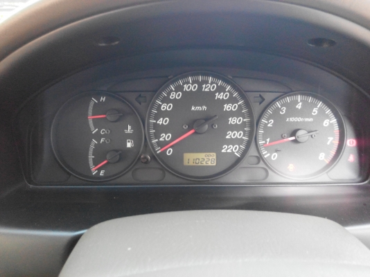 Ford Laser tierra 1.6Vxi เกียร์ Auto ABS Airbag เบาะหนัง รุ่น TOP สุด ติดแก๊สหัวฉีดพร้อมใช้งาน