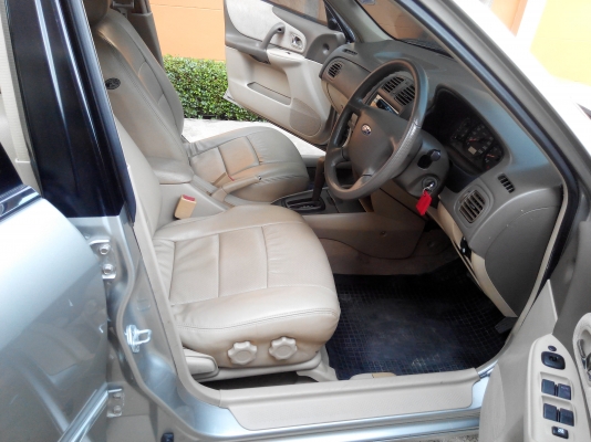 Ford Laser tierra 1.6Vxi เกียร์ Auto ABS Airbag เบาะหนัง รุ่น TOP สุด ติดแก๊สหัวฉีดพร้อมใช้งาน Ford Laser tierra 1.6Vxi เกียร์ Auto ABS Airbag เบาะหนัง รุ่น TOP สุด ติดแก๊สหัวฉีดพร้อมใช้งาน