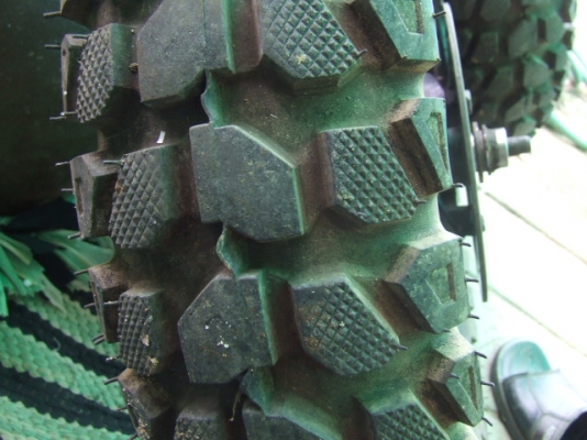 ขายแม็กพร้อมยาง 3500 ขายแม็กพร้อมยาง 3500