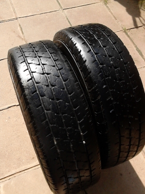 195R14 BRIDGESTONE LEO 677 โทร.081-427-3941 195R14 BRIDGESTONE LEO 677 โทร.081-427-3941