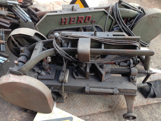 เลื่อยชักยี่ห้อ hero