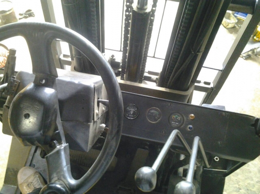 รถยก ดีเซล 1.5 ตัน เสา5.5เมตร