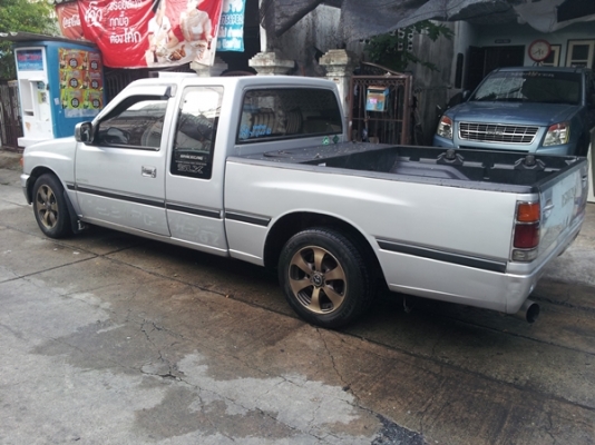 ขาย หน้าหนู วาง J ติด lpg  รถสวยๆ วิ่งจมไมค์